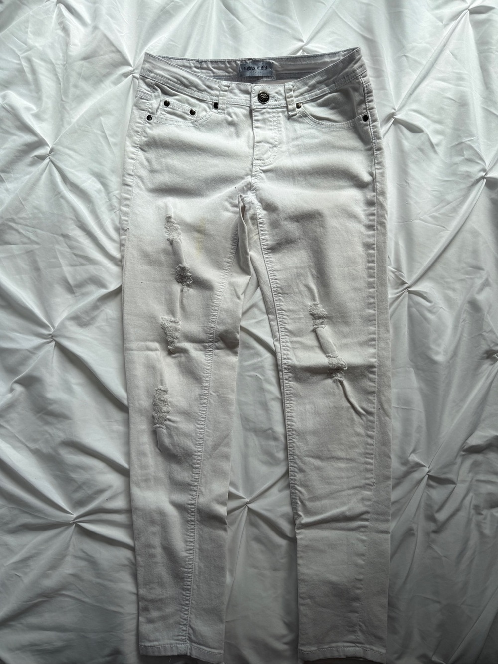 White Distressed Men’s Jeans - Slim Fit